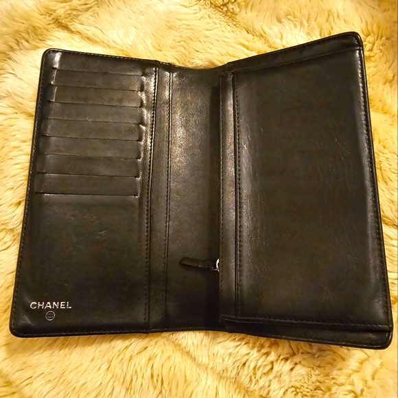 CHANEL CAMELLIA FLOWER MAKEUP PALETTE BLACK PATENT BI-FOLD ☆LIMITED EDITION - Picture 4 of 16